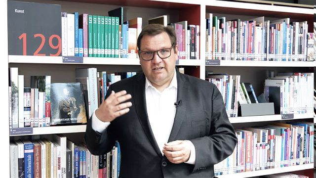 Frank Meyer beantwortet Fragen zur Freien Kunst- und Kulturszene